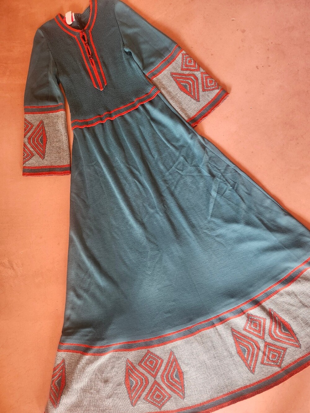 STUNNING vintage 70s teal knit maxi sweater dress S southwestern hippie desert - Picture 5 of 10